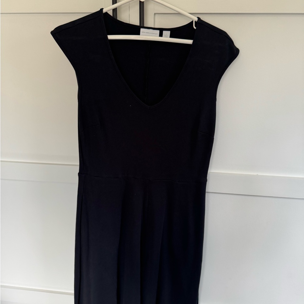 Black V-Neck Sheath Midi Dress for Cocktail